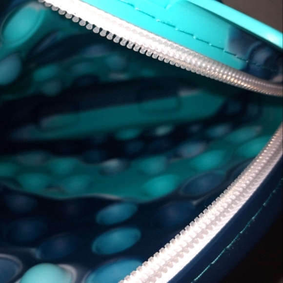 Pop Purse Bag with Fidget Sensory for Kids - Picture 5 of 10